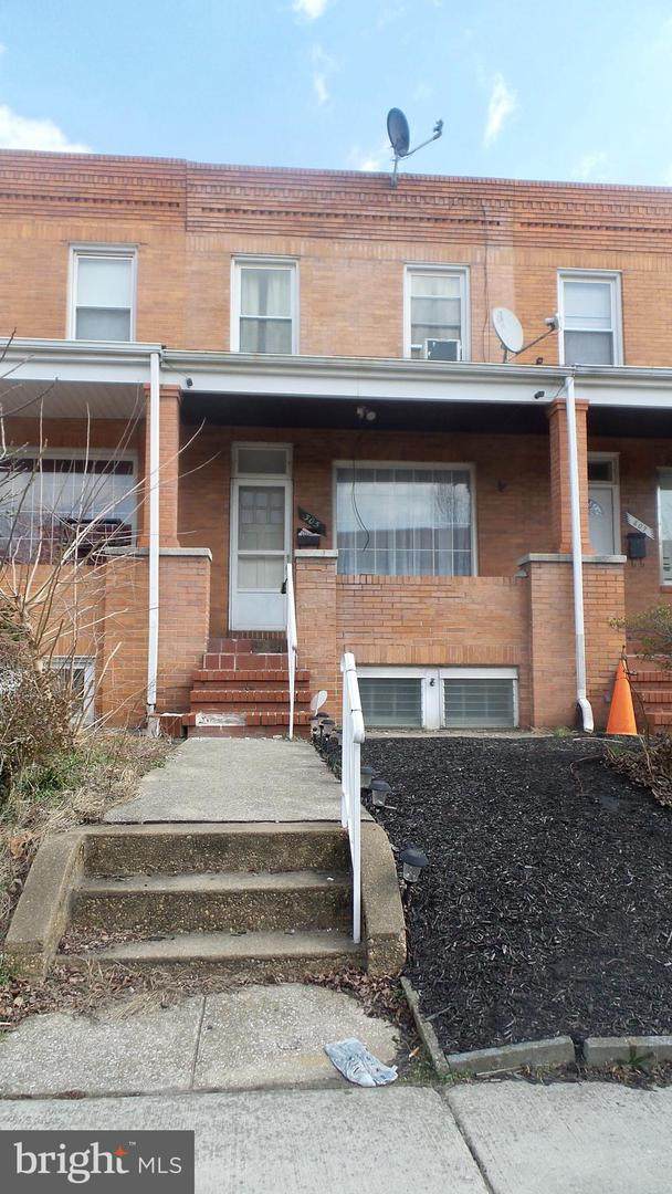 305 Drew Street - Photo 1