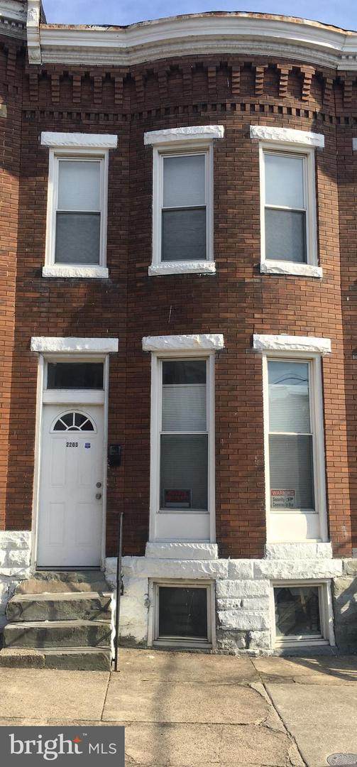 2203 Lynbrook Avenue - Photo 1