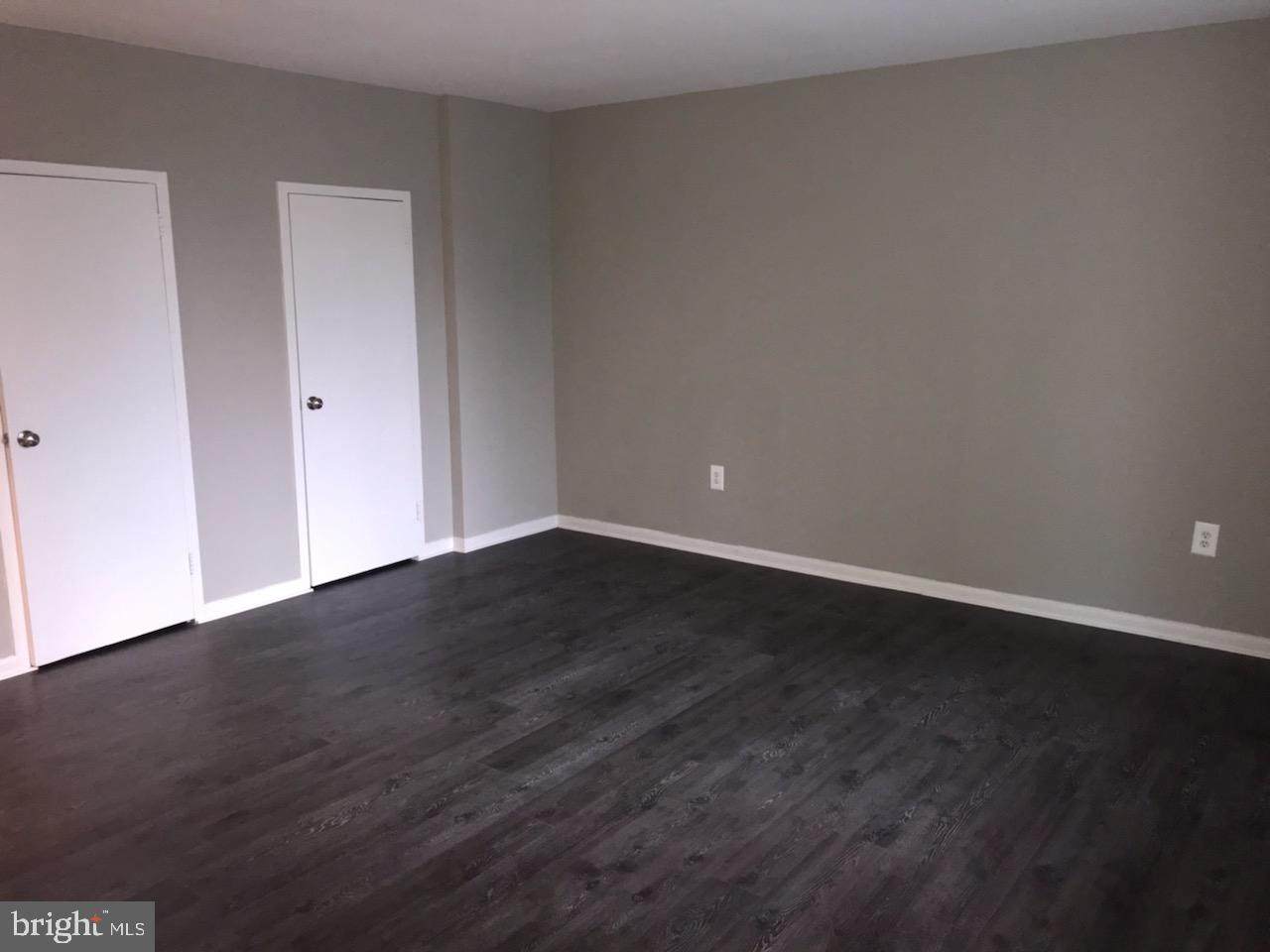 135 S 19Th Street - Photo 1