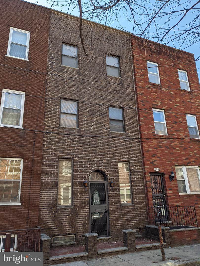 720 League Street - Photo 1