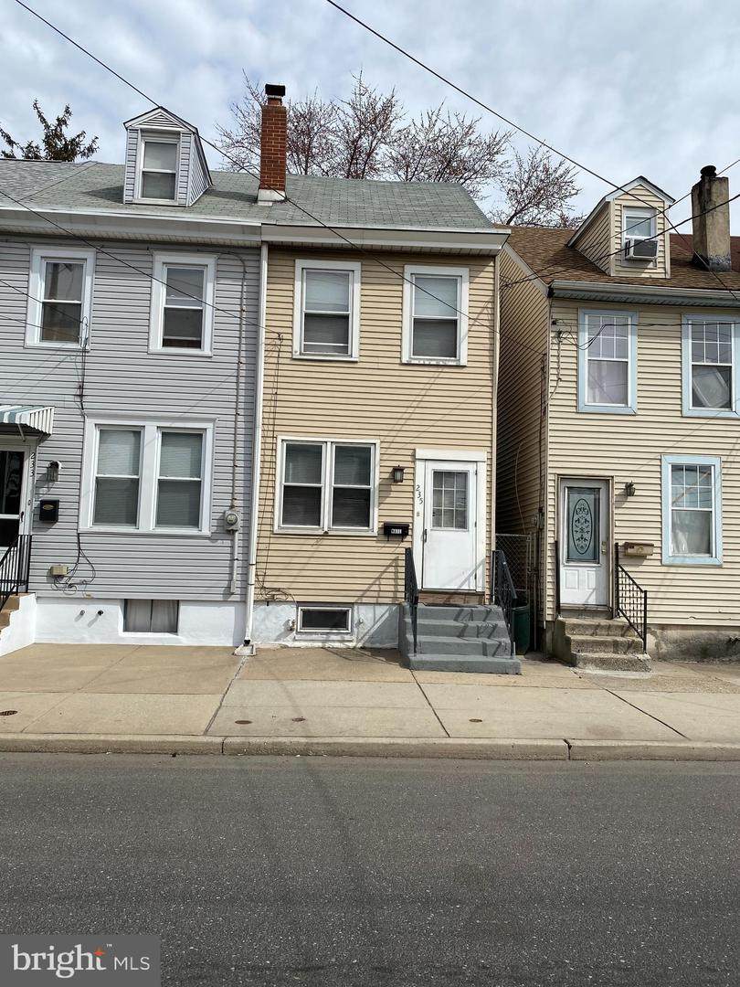 235 Essex Street - Photo 1