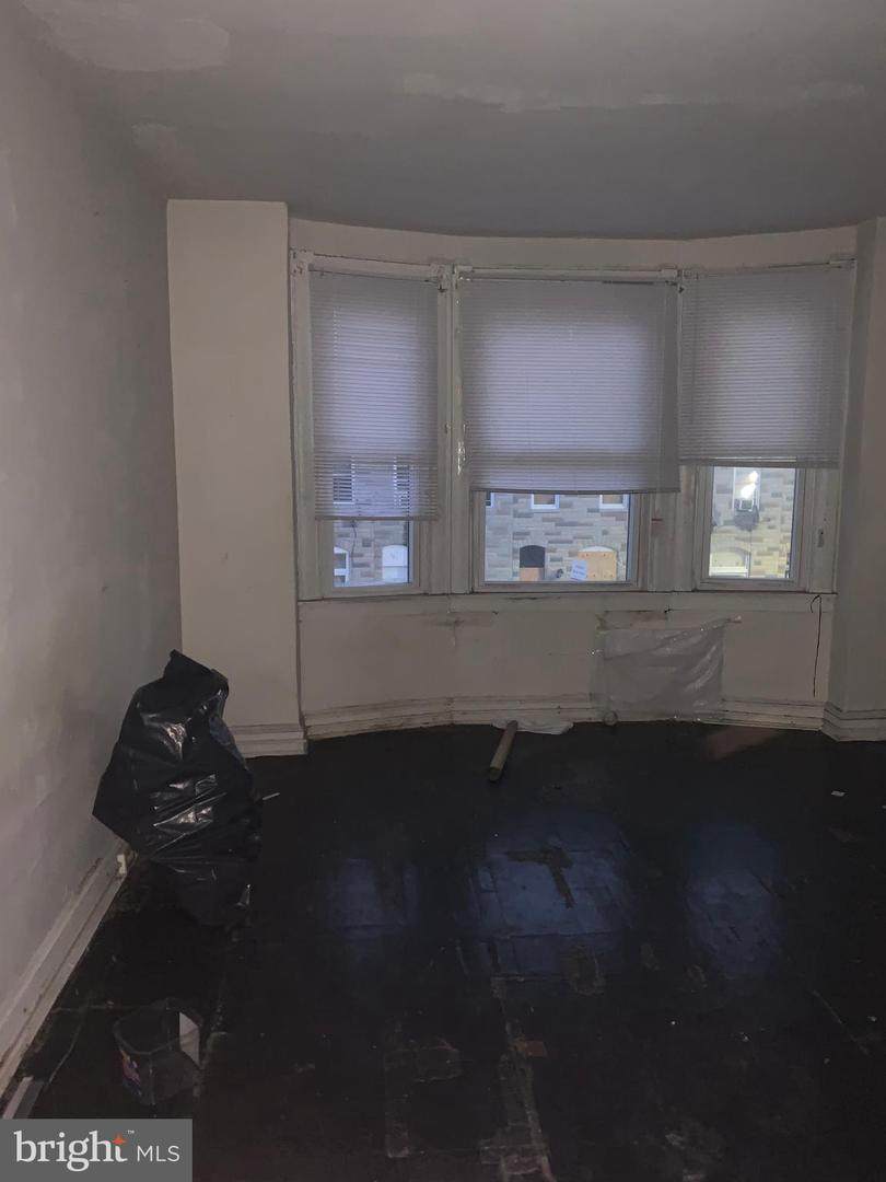 706 Luzerne Avenue - Photo 1