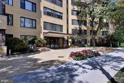 5410 Connecticut Avenue - Photo 1