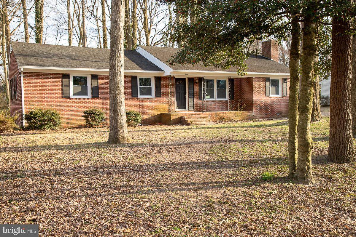 613 Bowman Drive - Photo 1