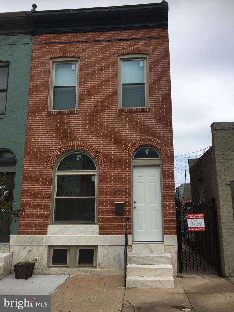 2318 Ashland Avenue - Photo 1
