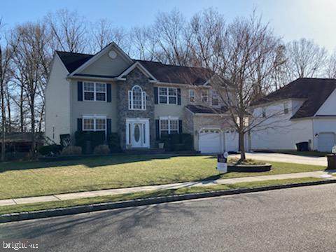 1027 Dartmoor Avenue - Photo 1