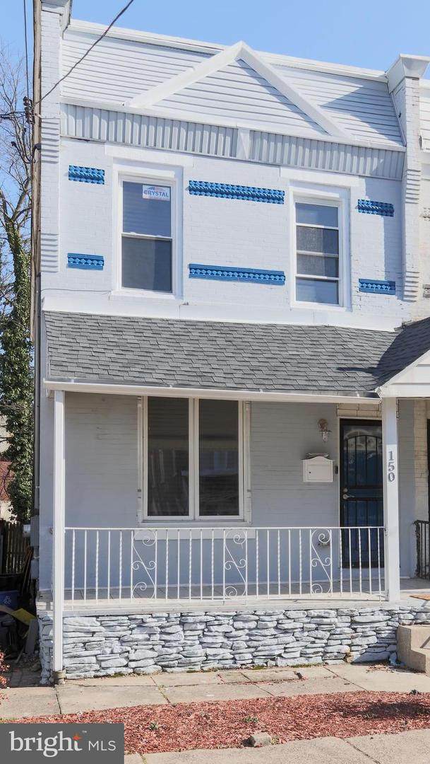 150 Pomona Street - Photo 1