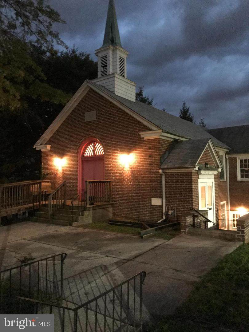 236 Gay Street - Photo 1
