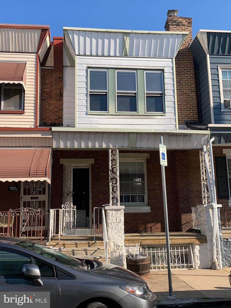 2621 Seybert Street - Photo 1