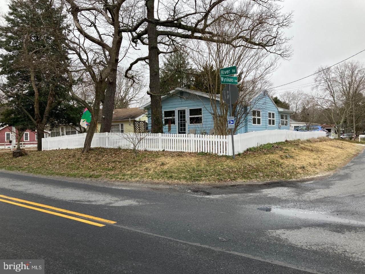 28490 Wynikako Avenue - Photo 1