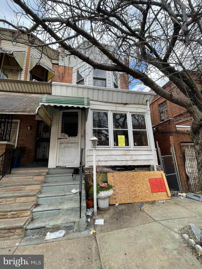 2209 Harold Street - Photo 1
