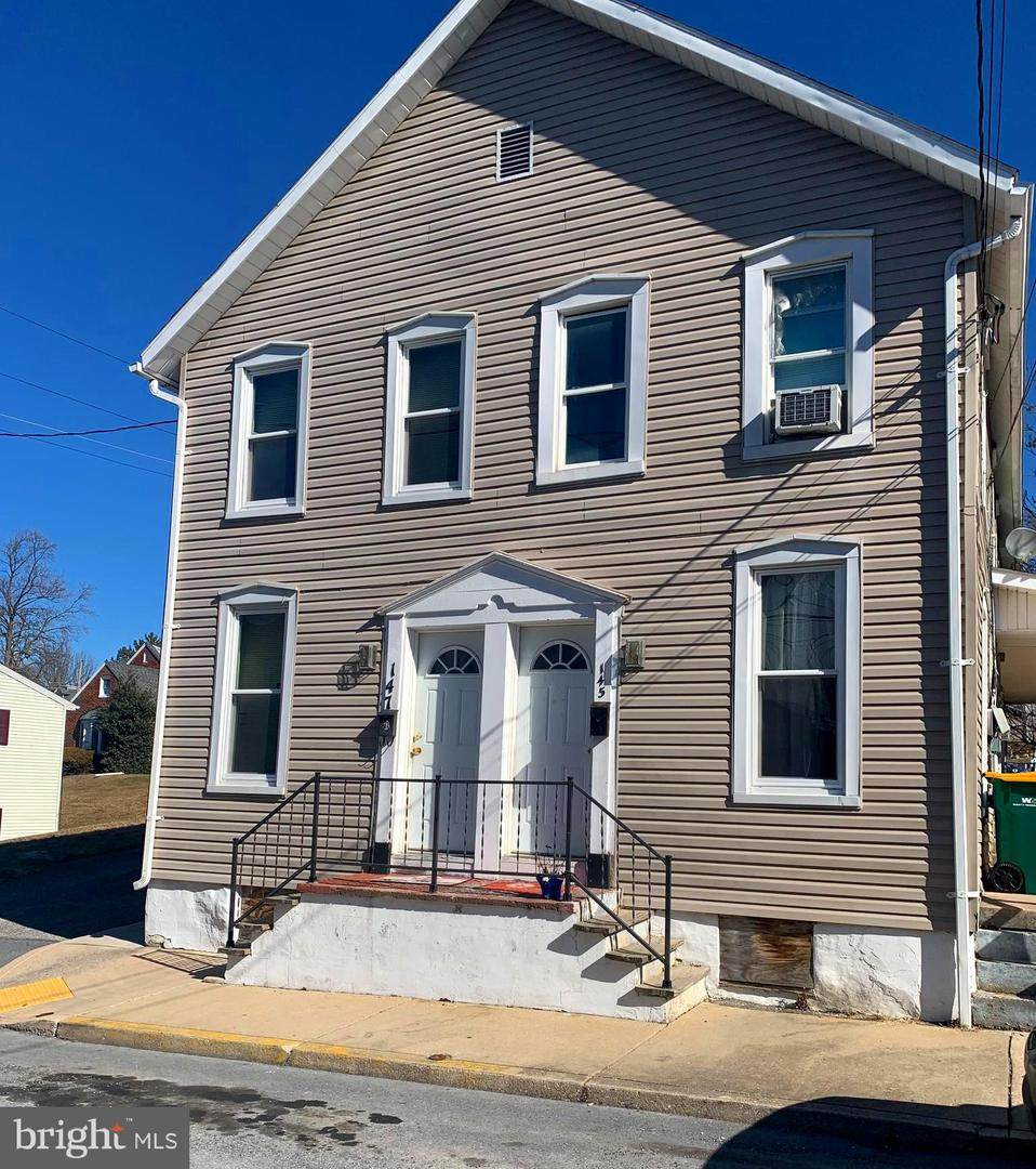 145 West North - Photo 1