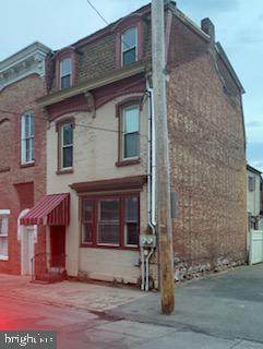 10 3RD Street - Photo 1
