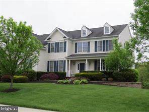 7 Thorn Lane - Photo 1