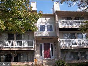 147 Kenwood Drive - Photo 1