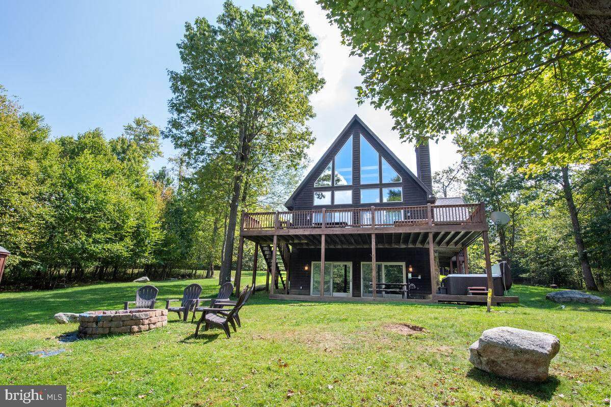 82 Mountainview Court - Photo 1