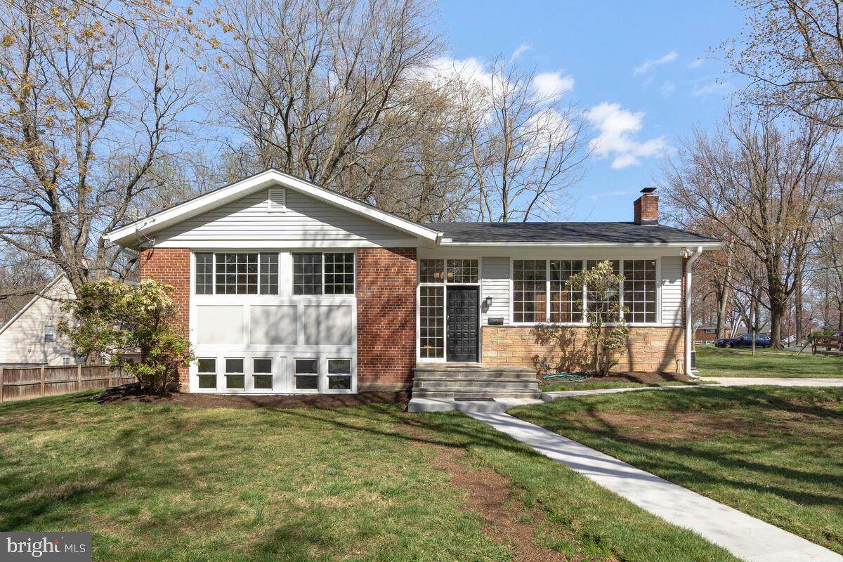 1809 Reedie Drive - Photo 1