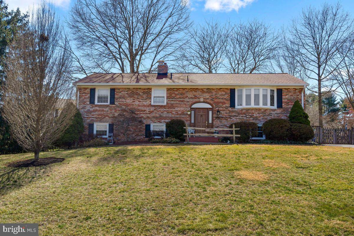 3600 Dellabrooke Street - Photo 1