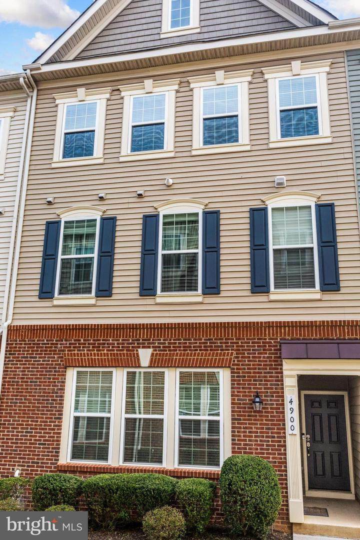 4900 Dane Ridge Circle - Photo 1