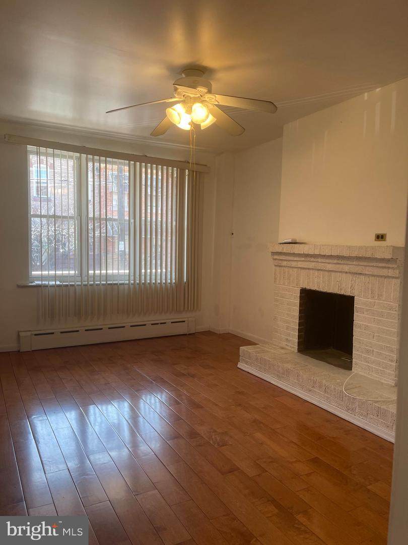 1025 Jackson Street - Photo 1