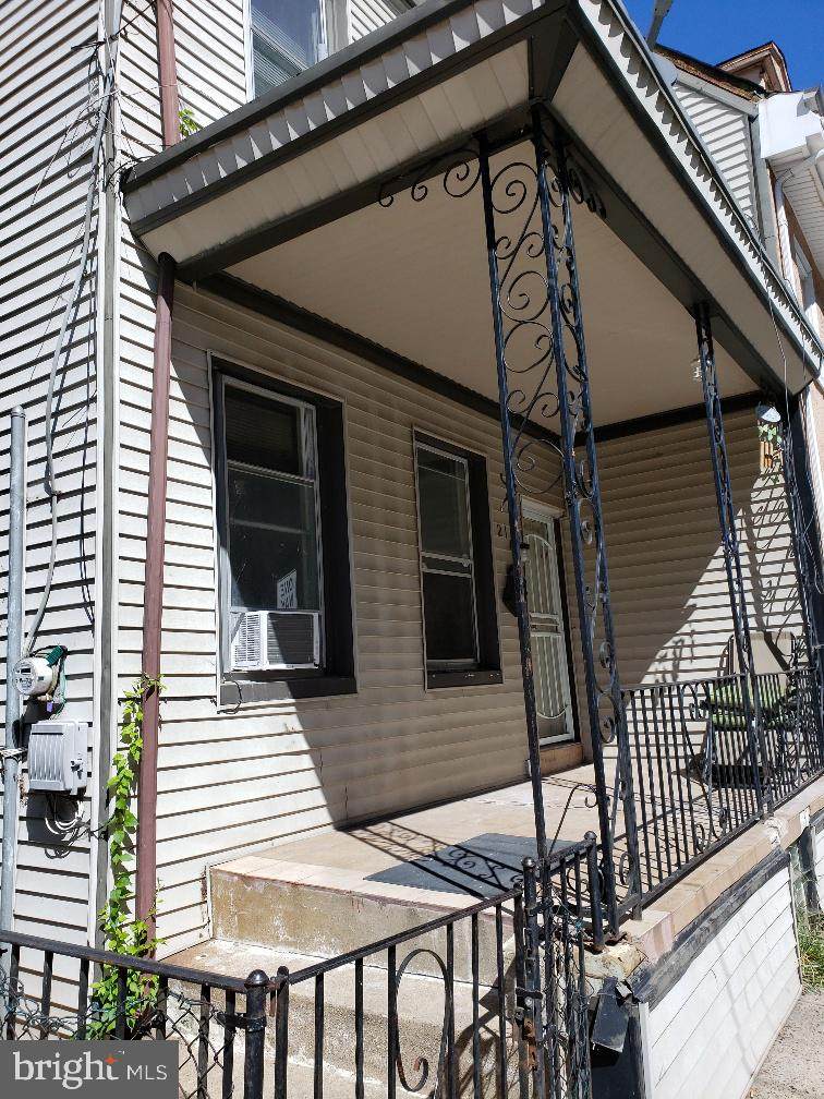 211 Haines Street - Photo 1