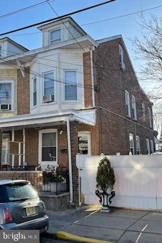 171 Randall Avenue - Photo 1
