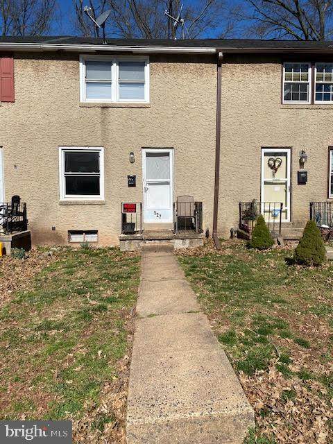 127 Sunrise Drive - Photo 1