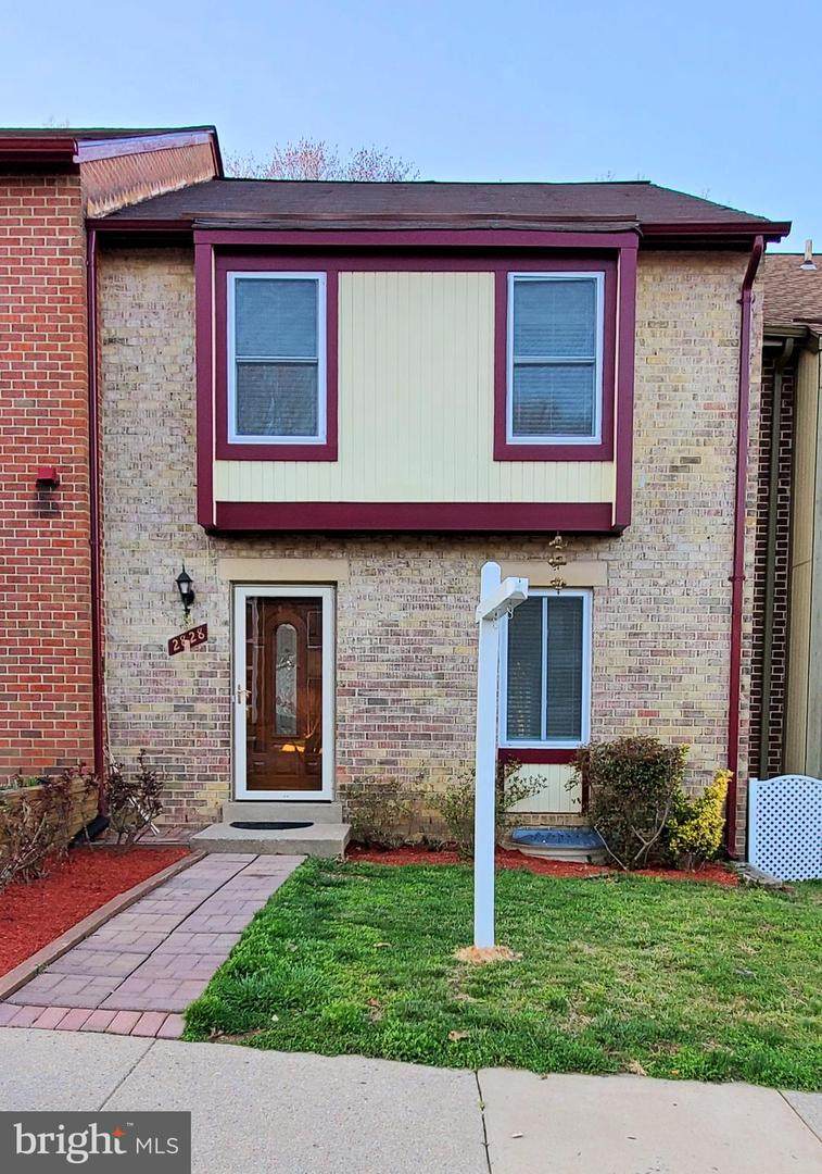 2828 Cambridge Drive - Photo 1