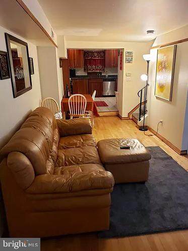 1032 Booth Street - Photo 1