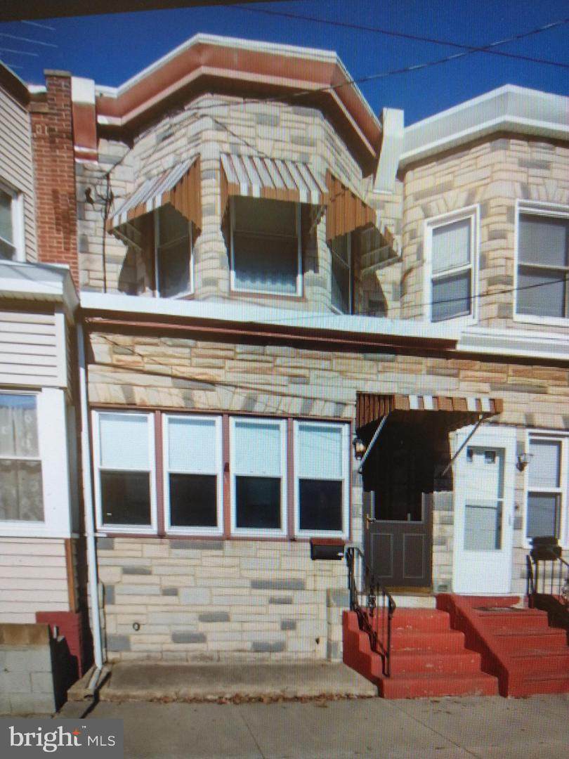 251 4TH Street - Photo 1