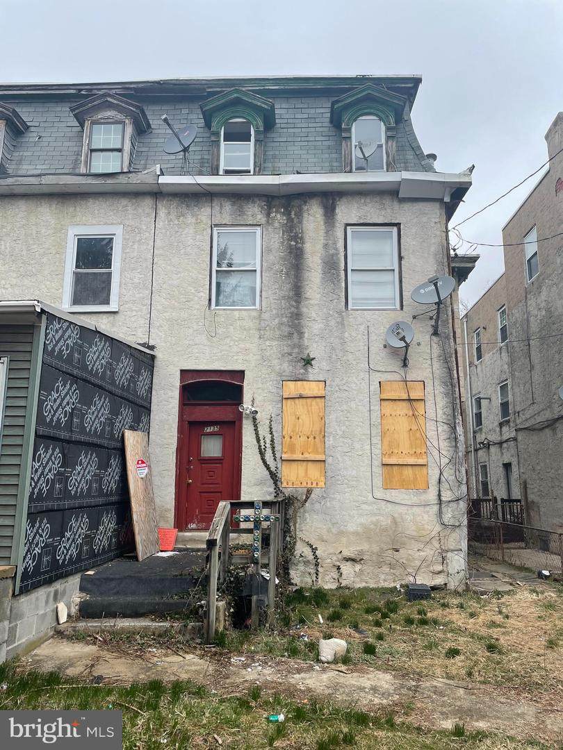 2135 Venango Street - Photo 1