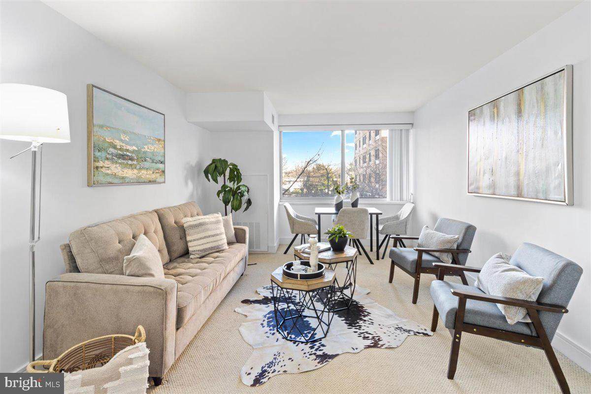 800 4TH Street - Photo 1