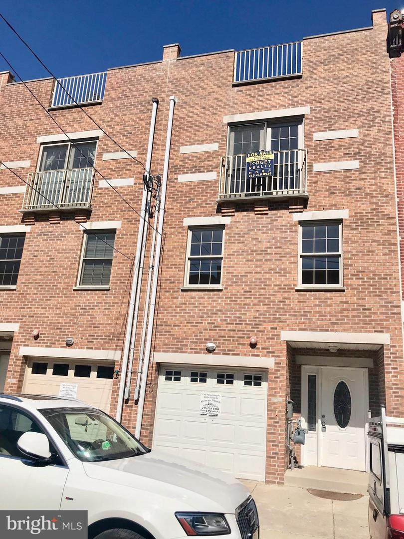709 Wharton Street - Photo 1
