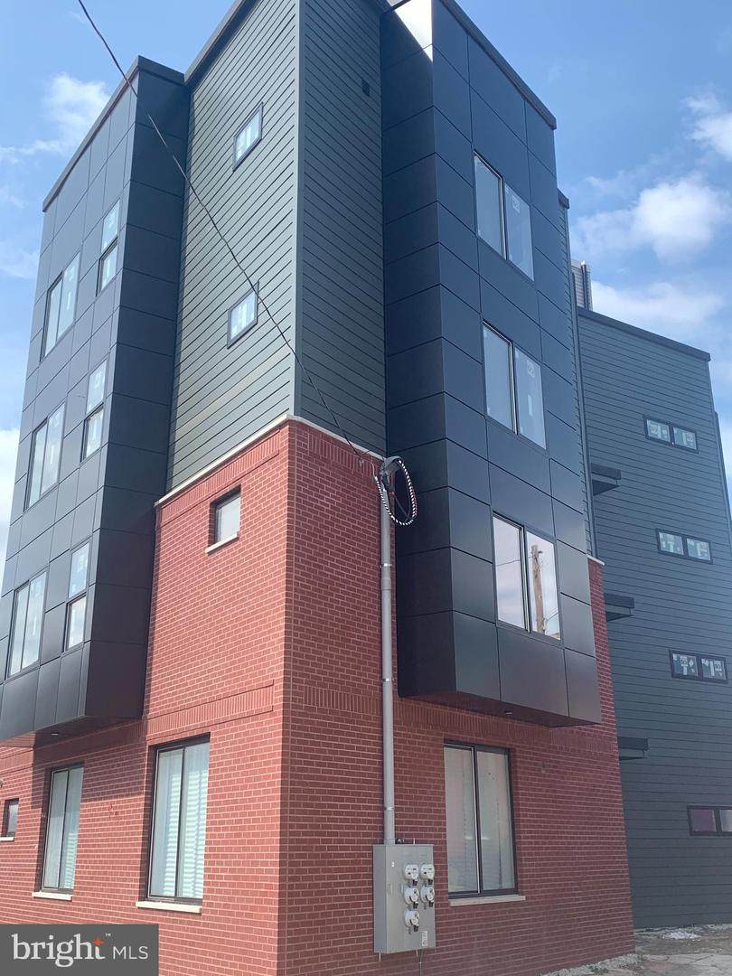 519-21 Montgomery Avenue - Photo 1