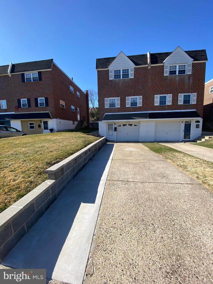 15168 Endicott Street - Photo 1