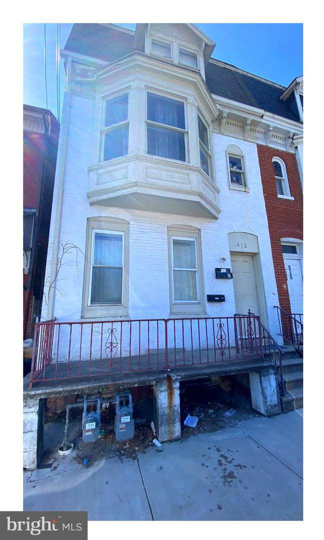 412 Pershing Avenue - Photo 1