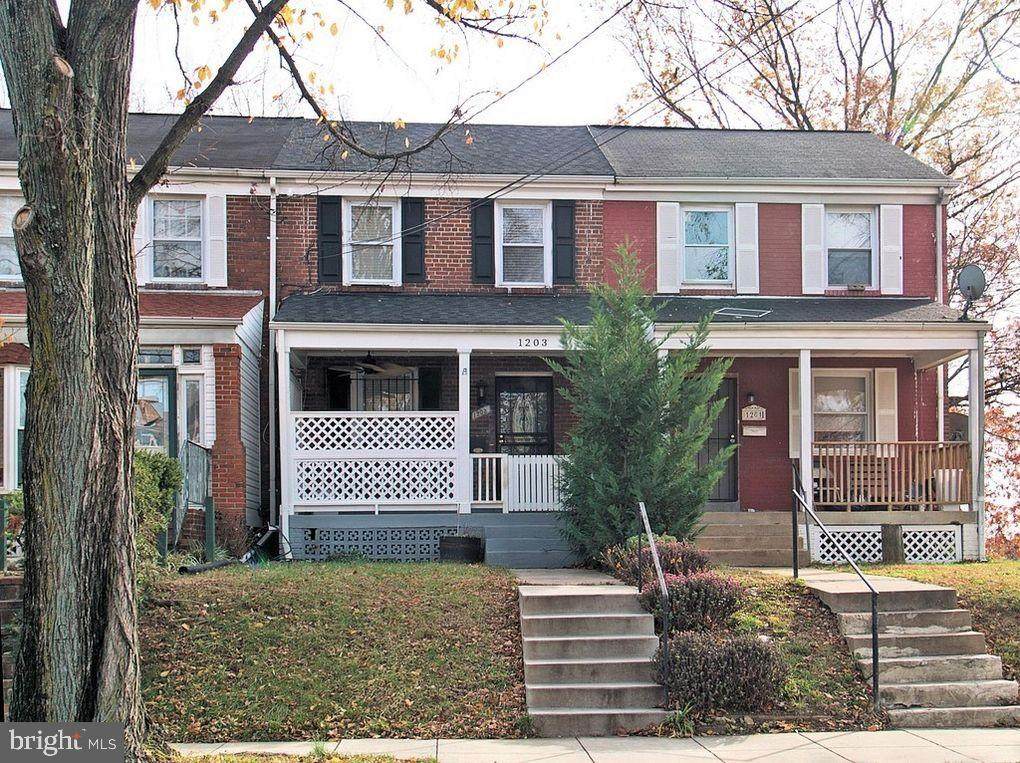 1203 Congress Street - Photo 1