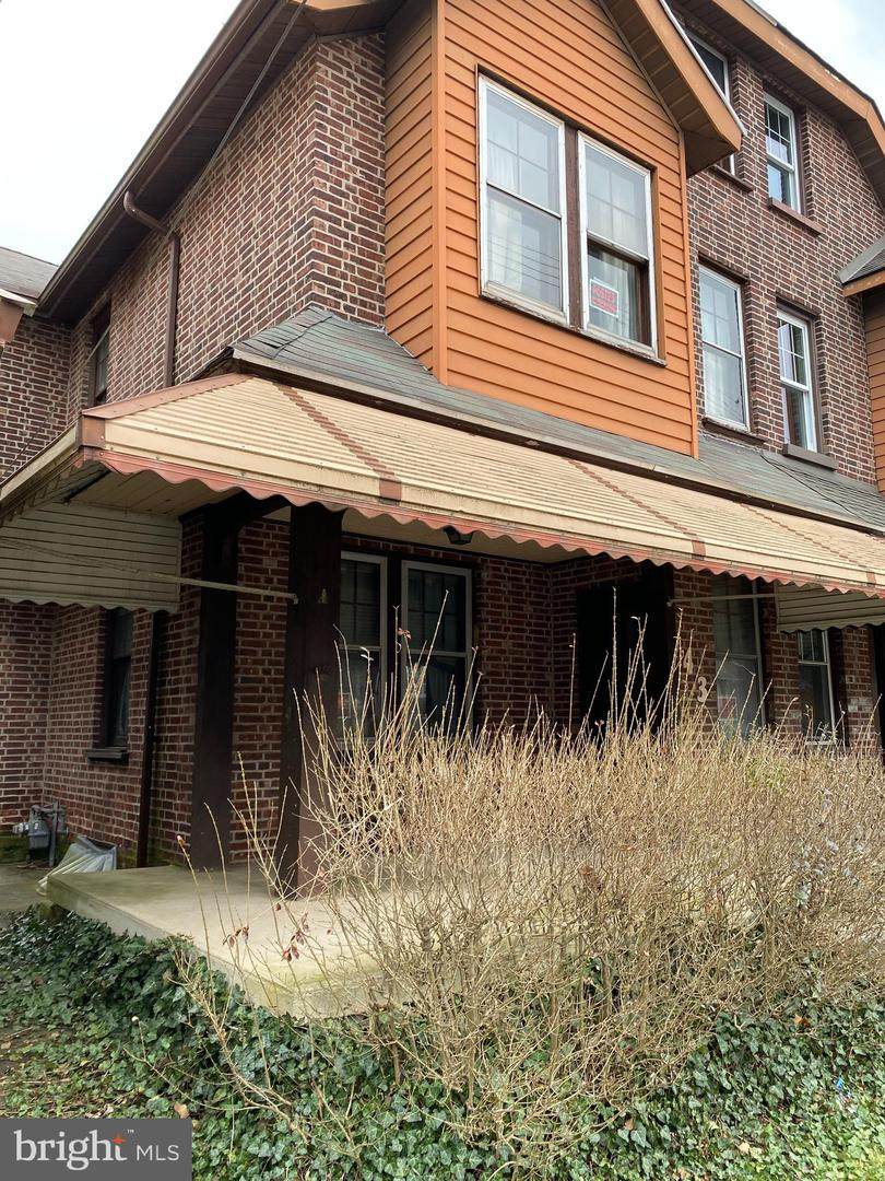 43 5TH Avenue - Photo 1