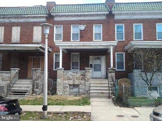 4913 Queensberry Avenue - Photo 1