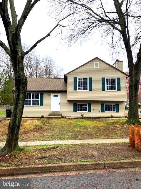 5010 Vienna Drive - Photo 1