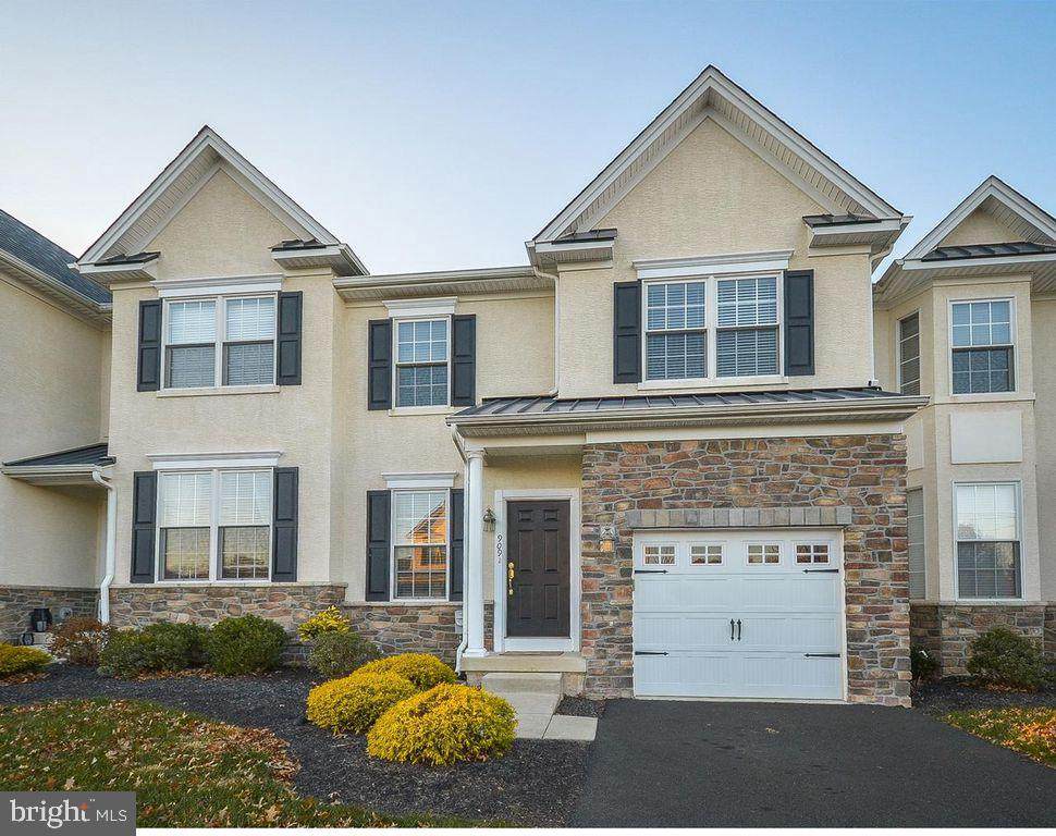 909 Ashford Lane - Photo 1