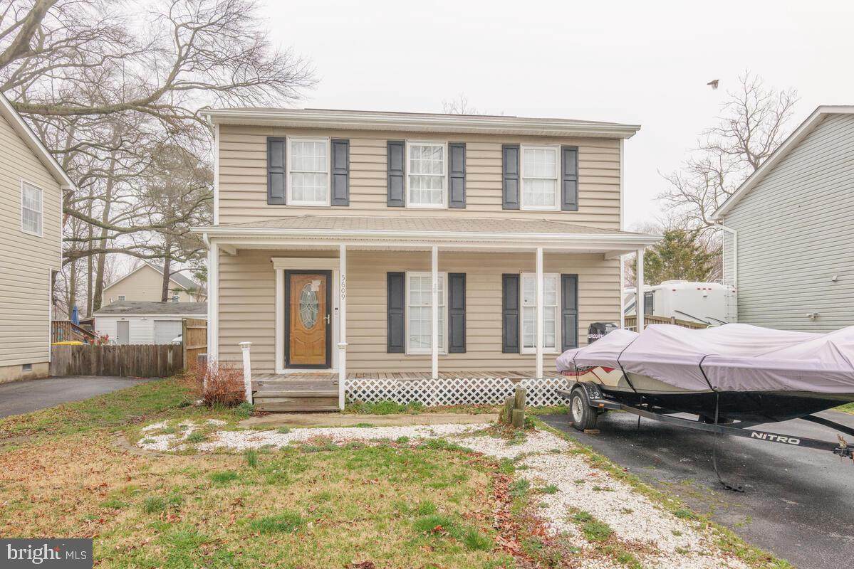 5609 Essex Street - Photo 1