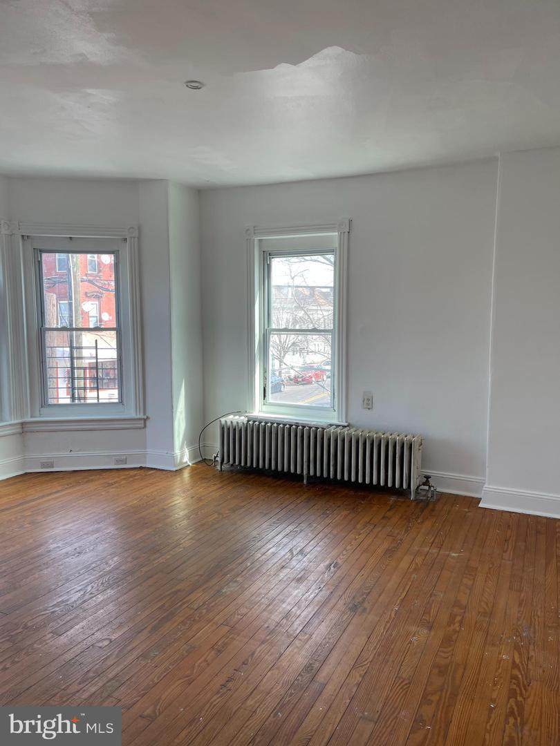 841 Clinton Avenue - Photo 1