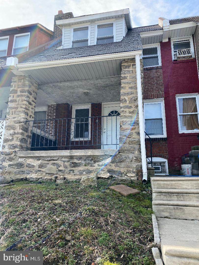 820 Fisher Avenue - Photo 1