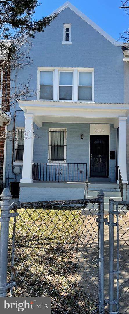 2416 10TH Street - Photo 1