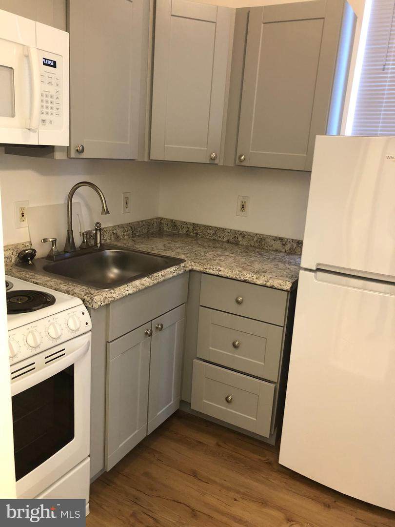 327 Park Avenue - Photo 1
