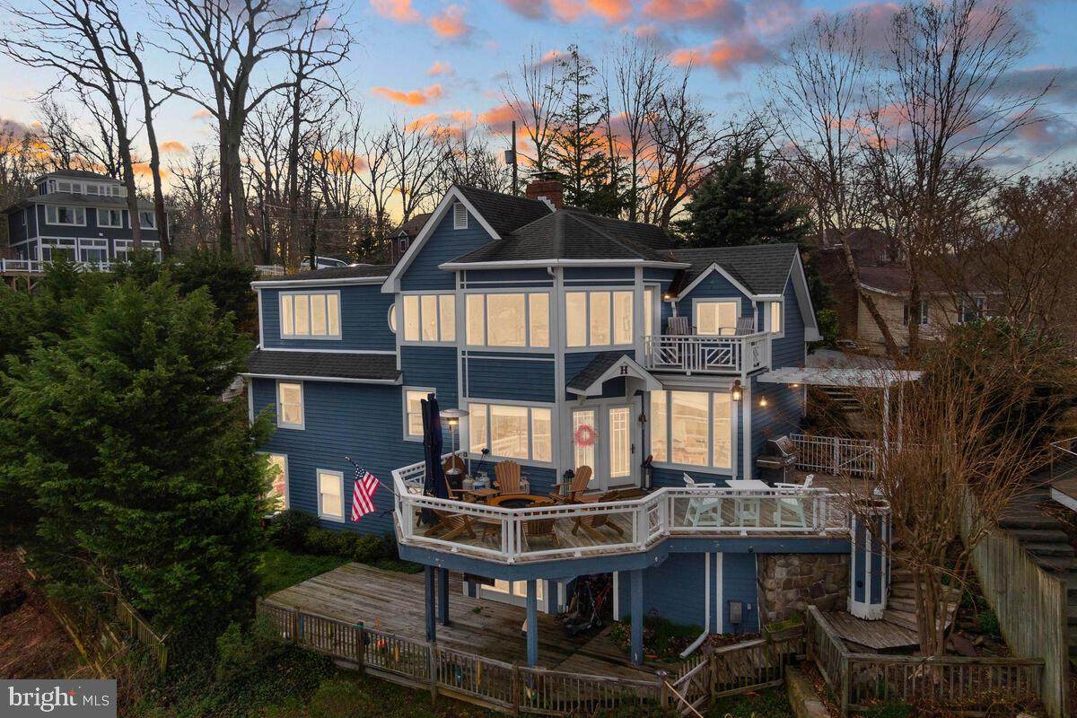 351 Sherwood Trail - Photo 1
