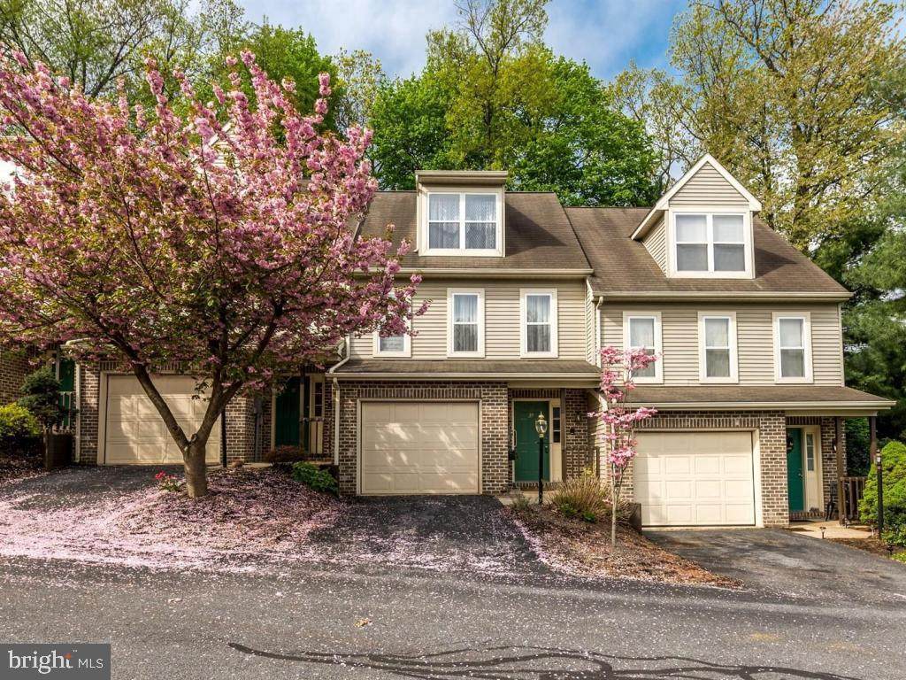 39 Westpointe Drive - Photo 1