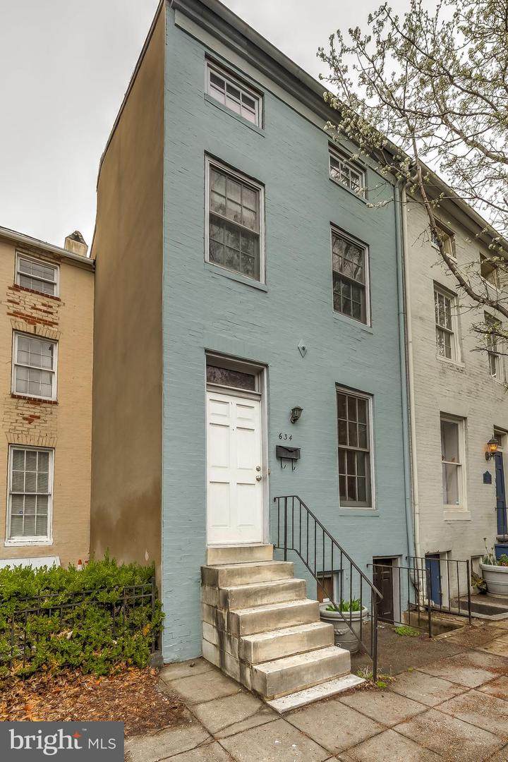 634 Paca Street - Photo 1