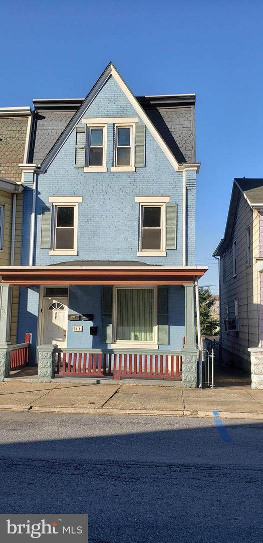 332 2ND Street - Photo 1